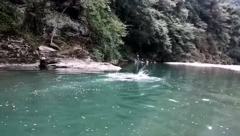 李湘复出,再度携手李维嘉,共度快乐时光